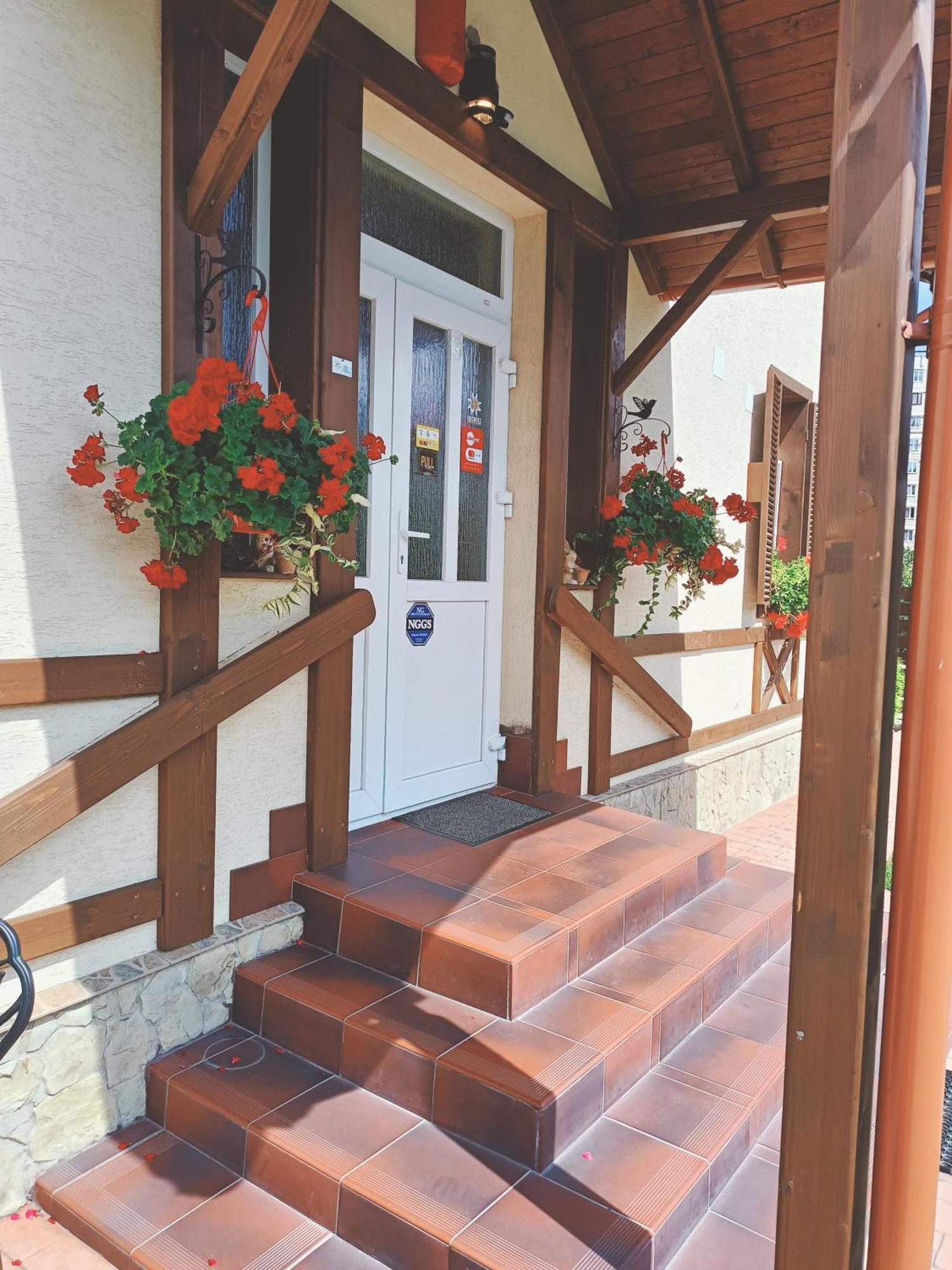 Residence Rooms Bucovina Câmpulung Moldovenesc Exterior foto