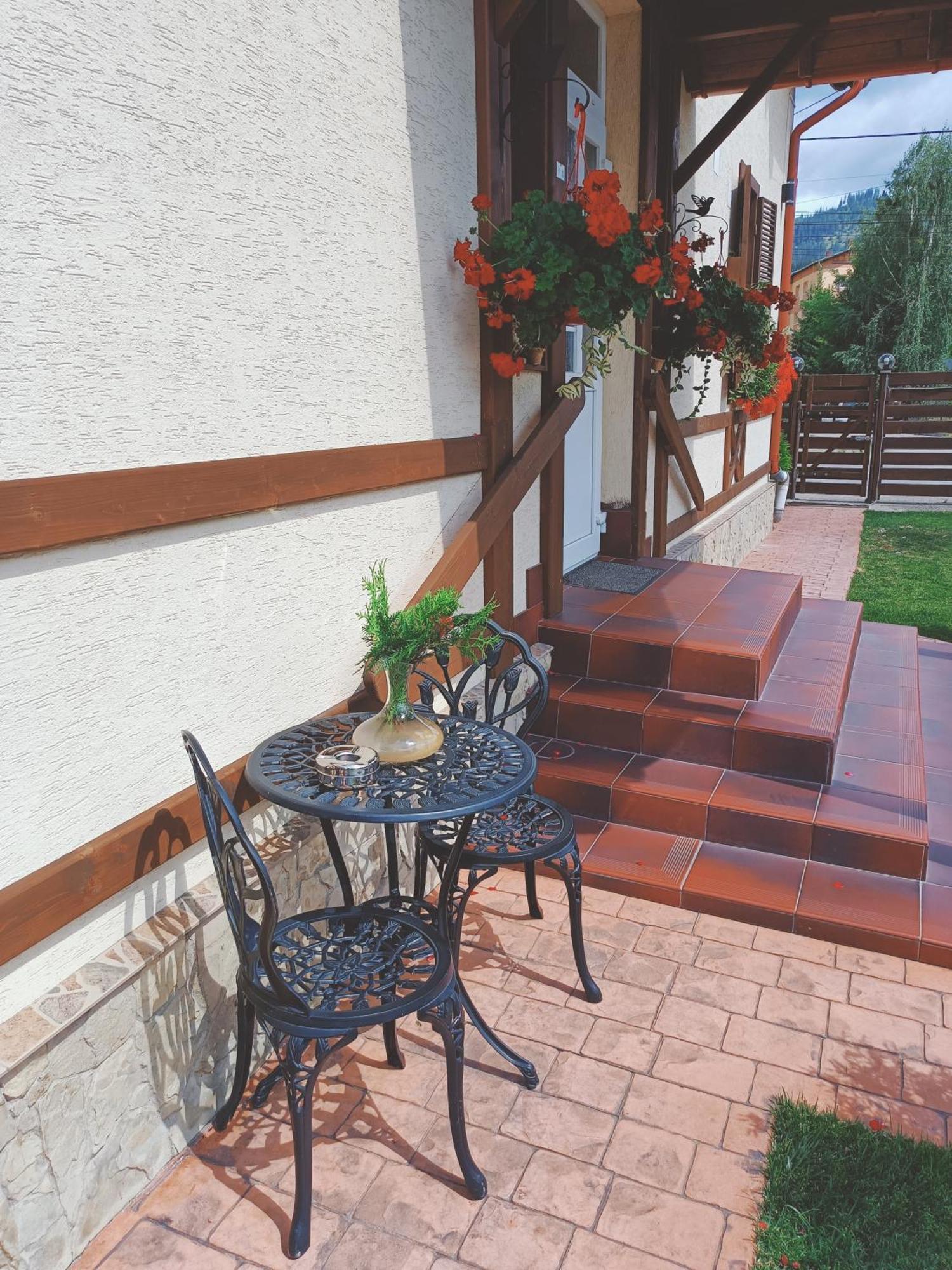 Residence Rooms Bucovina Câmpulung Moldovenesc Exterior foto