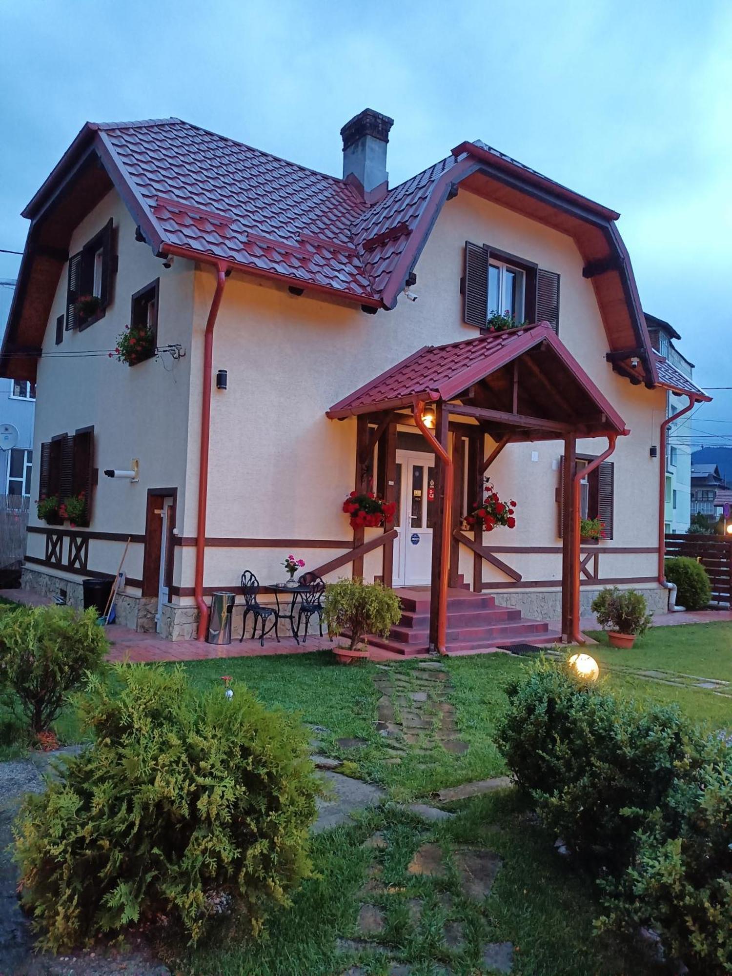 Residence Rooms Bucovina Câmpulung Moldovenesc Exterior foto