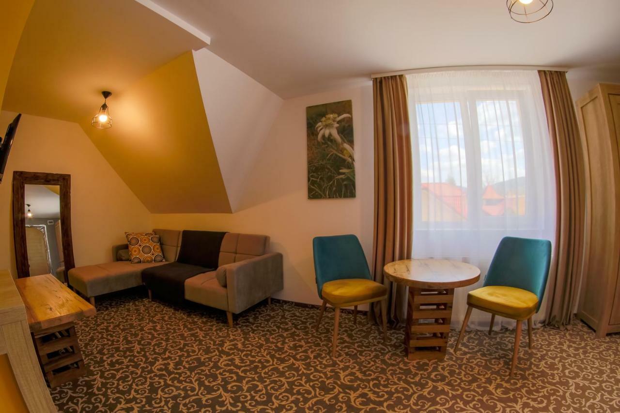 Residence Rooms Bucovina Câmpulung Moldovenesc Exterior foto